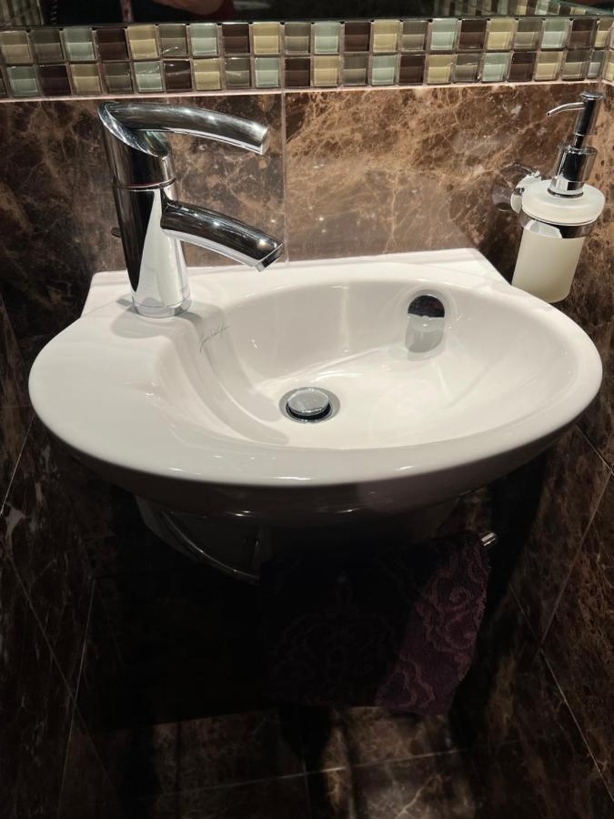 Studio Dans Le Quartier Luxe Neuilly-sur-Seine Zewnętrze zdjęcie